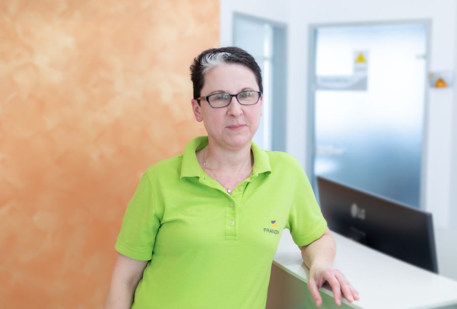 Carina  - Zahnmedizinische Fachangestellte 